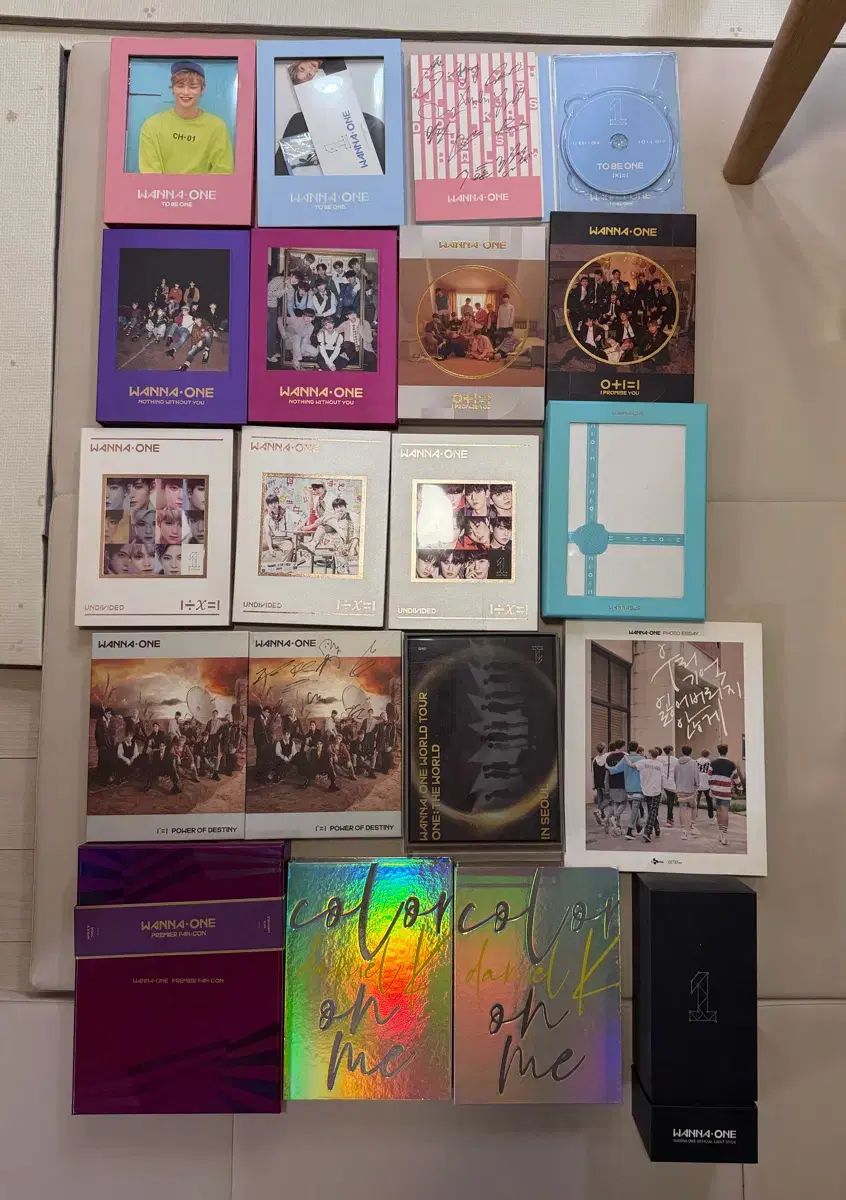 Wanna One（ワナワン）ペンライト 너블봉 含む アルバム まとめ - メルカリ