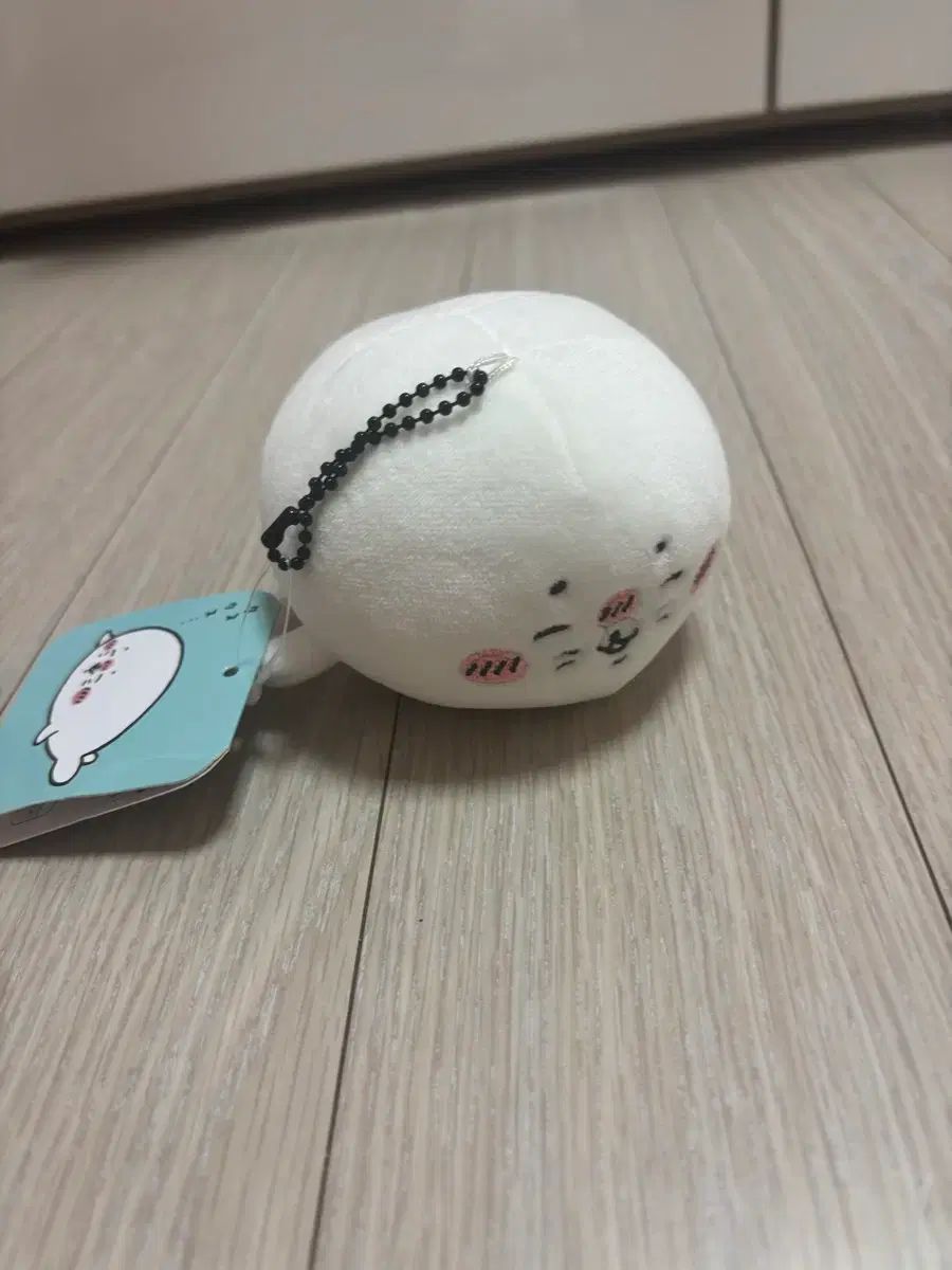 ナガノ水族館アザラシキーホルダー 出品 - メルカリ