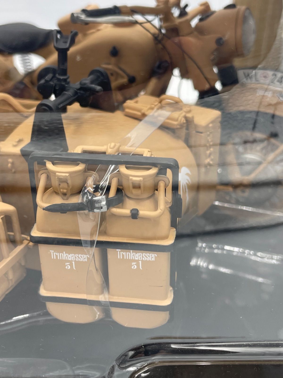 新品未開封 1/10 BMW R75 サイドカー ドイツ アフリカ軍団仕様 Schuco