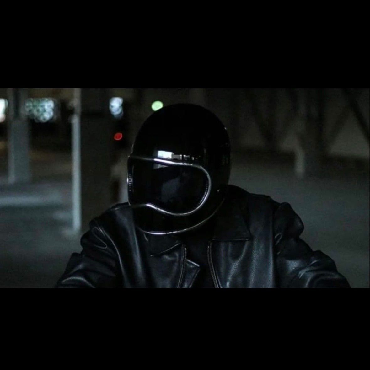 本革☆ダブルストラップ☆ ブラック 新品未使用 スペース オリジナル