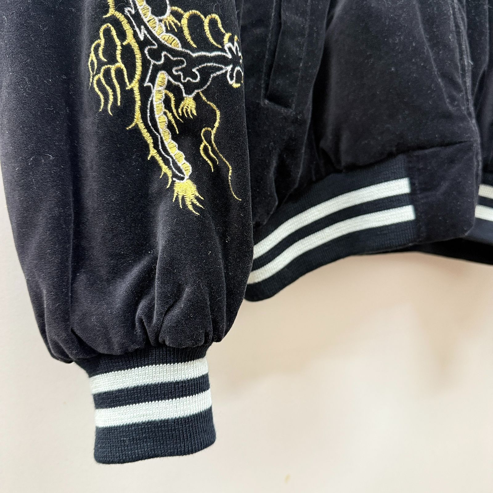 △▽△0202 JUNGLE STORM スカジャン ベロア Japan 鷲 刺繍 中綿