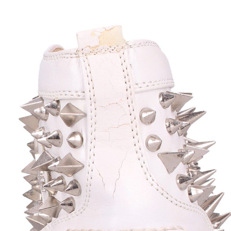 クリスチャンルブタン スパイクスタッズ レザースニーカー メンズ 39