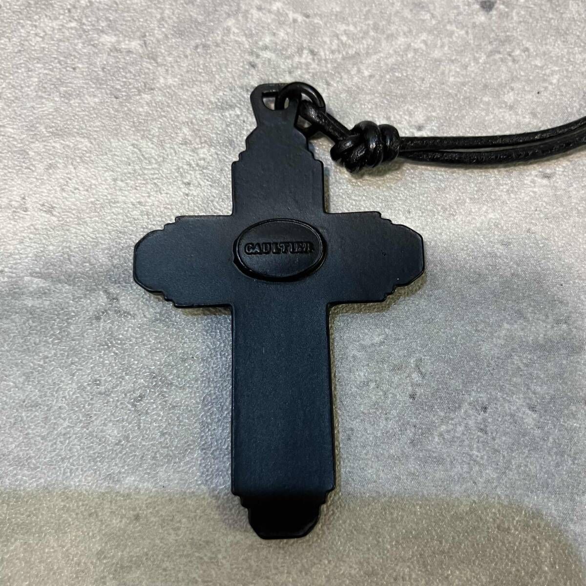 JEAN PAUL GAULTIER 小物 クロスネックレス レッド ジャンポール