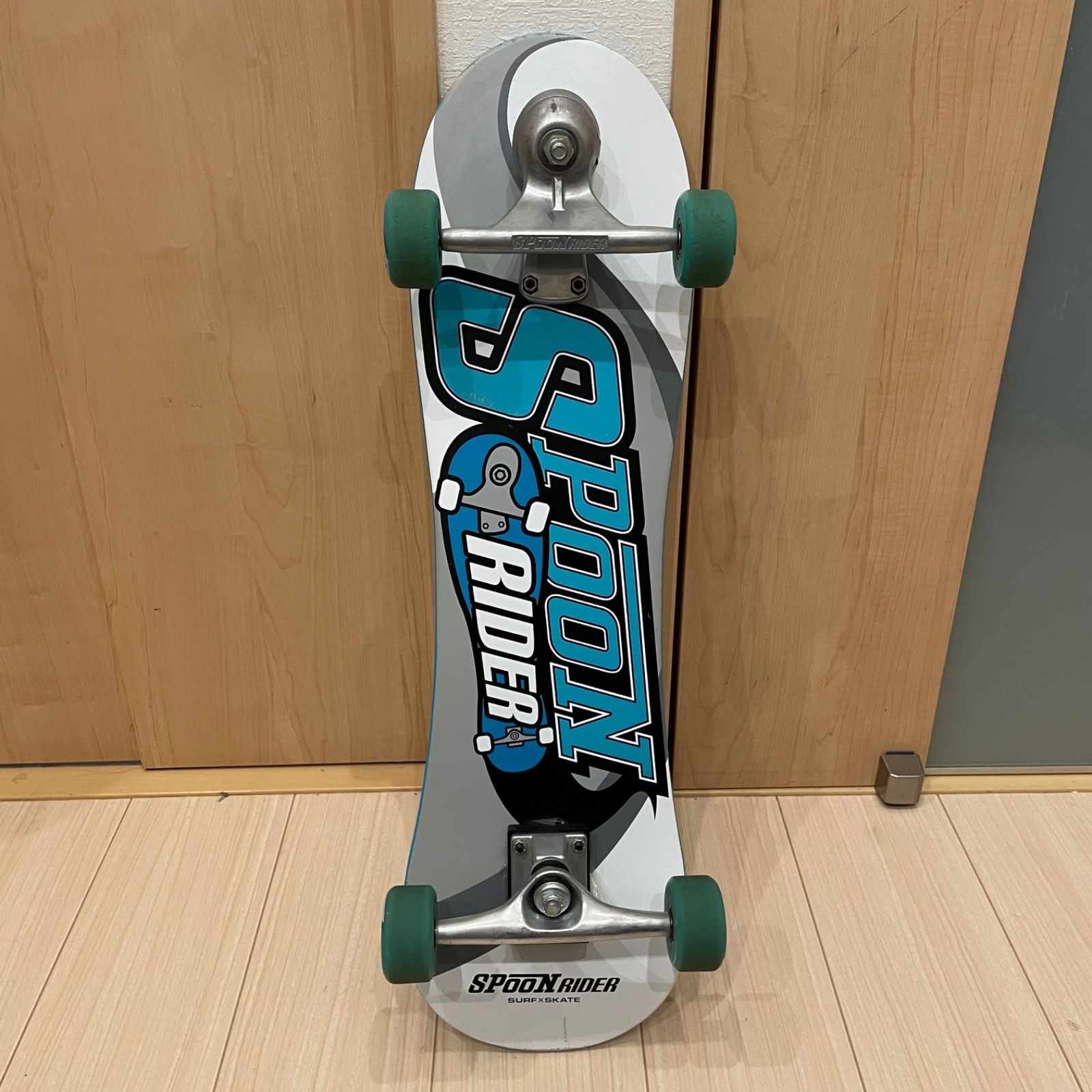 SPOON RIDER スプーンライダー スケートボードキッズ - メルカリ
