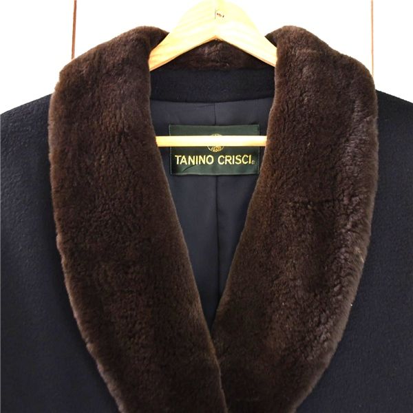 レディース）タニノクリスチー TANINO CRISCI カシミヤ100％ 襟元
