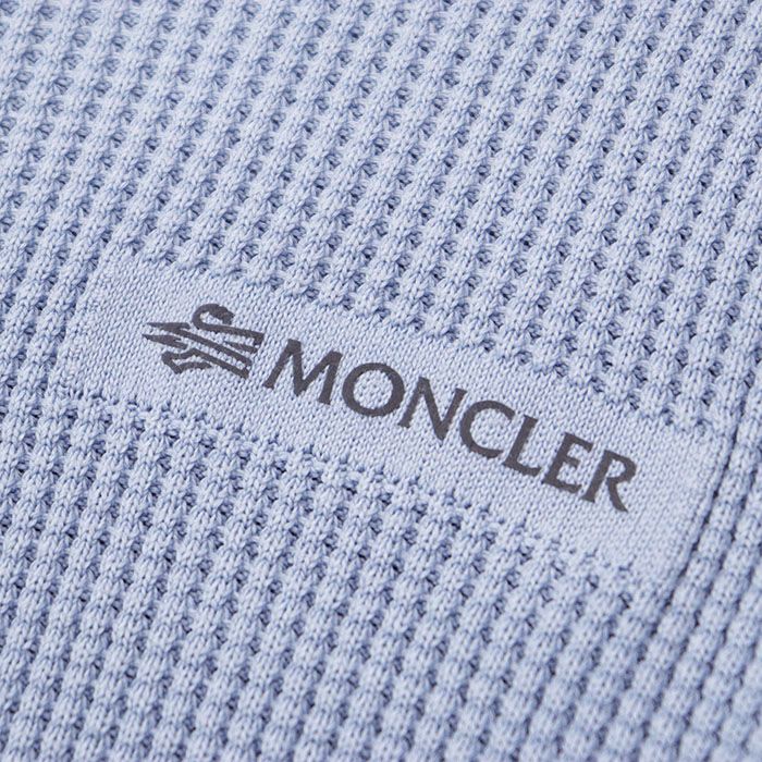 MONCLER 【SALE】MONCLER モンクレール ニット ワッフル 2023年製 ロゴ プリント ラバーワッペン クルーネック ロングスリーブ 長袖 トップス メンズ サイズ XL サックスブルー 青 ブルガリア製 モンクレール ワッフル ニット サイズ:M ネイビー