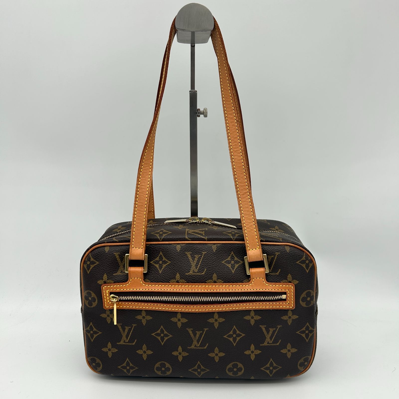 LOUIS VUITTON（ルイヴィトン）モノグラム シテMM ショルダーバッグ 