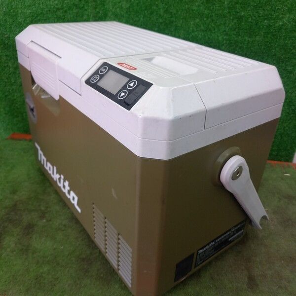 中古】マキタ CW003GZO 充電式保冷温庫【野田愛宕店】 - メルカリ