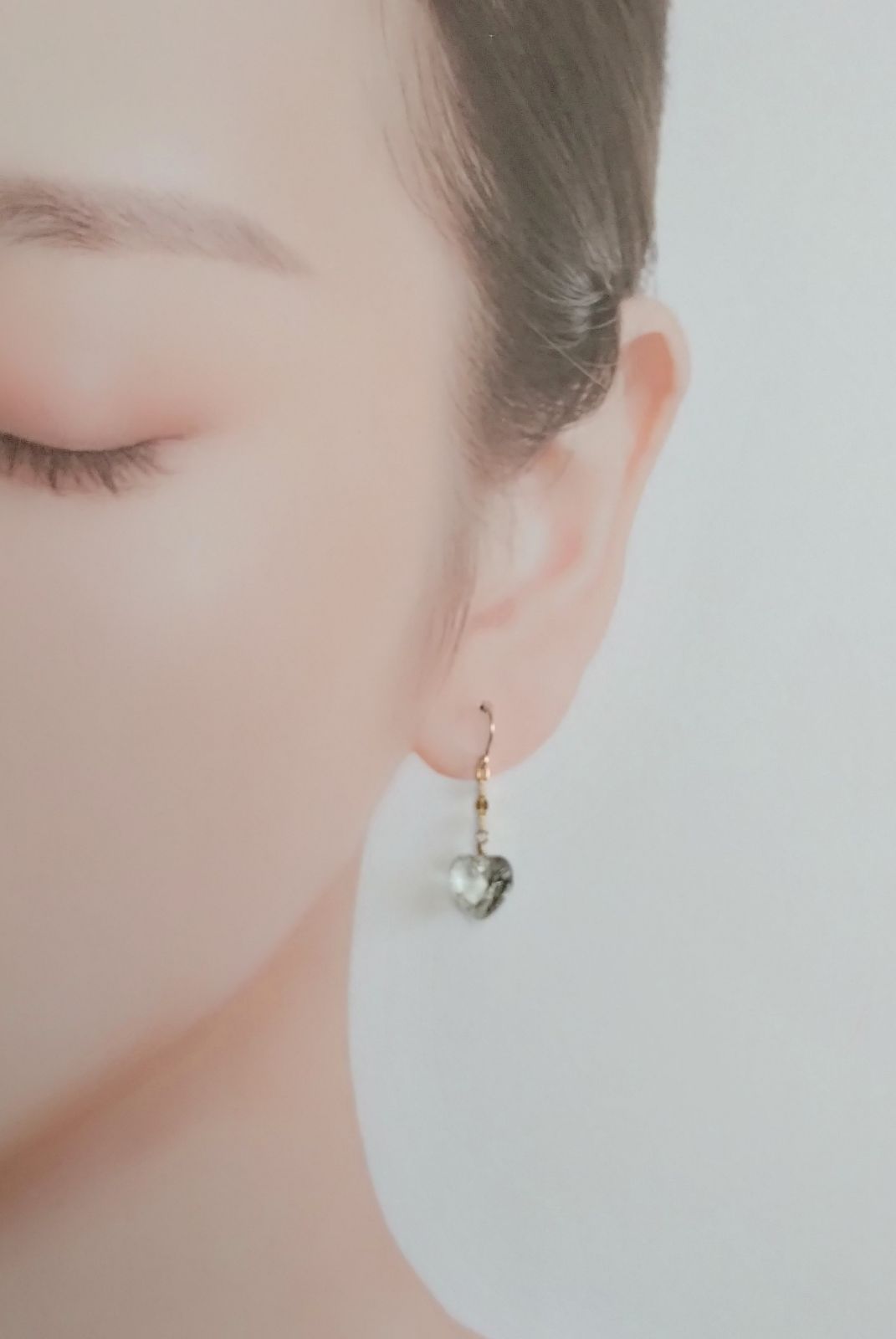 14kgf☆宝石質グリーンアメジスト ハート型ピアス - メルカリ