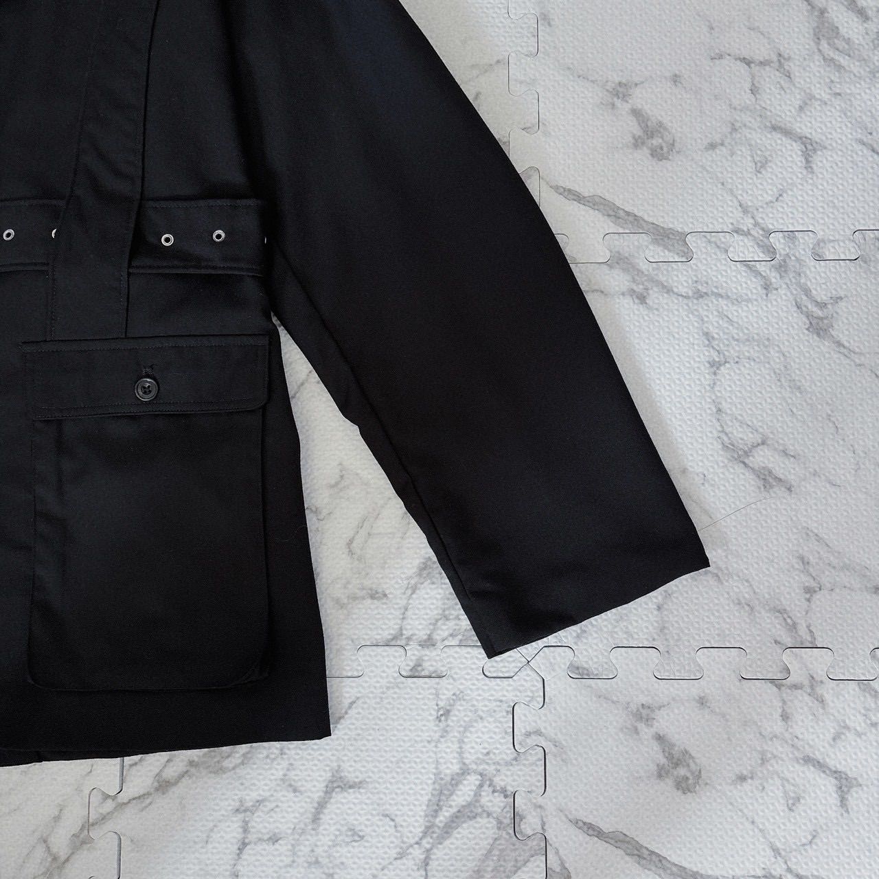 not conventional norfolk jacket ジャケット ベルトデザイン 