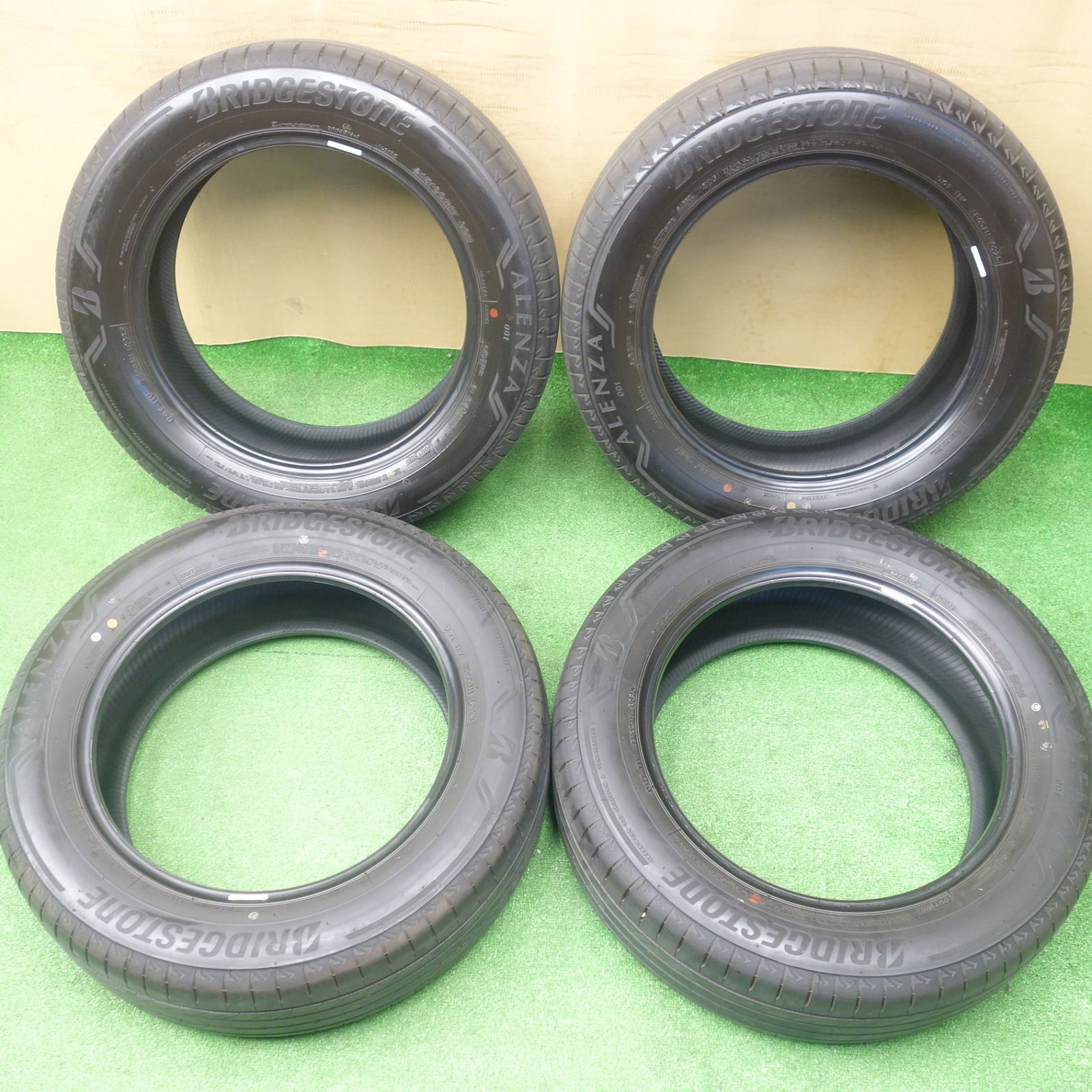 バリ溝！25年！9.5分☆215/60R17 ブリヂストン アレンザ 001 ALENZA