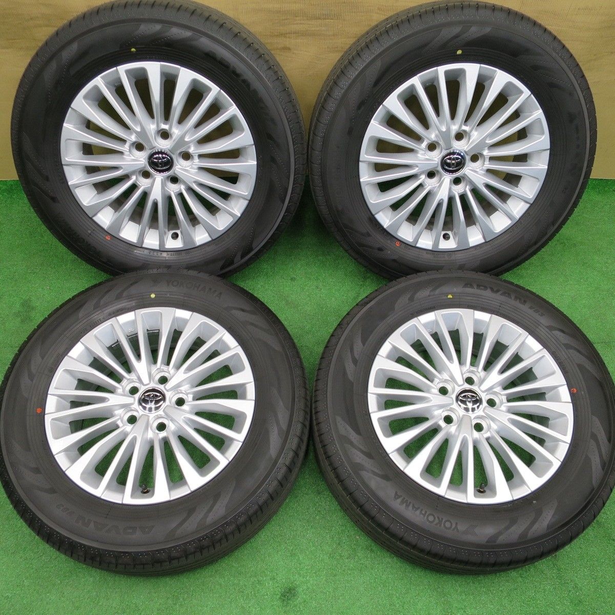 新車外し！25年☆トヨタ 40系 アルファード ヴェルファイア 純正 225