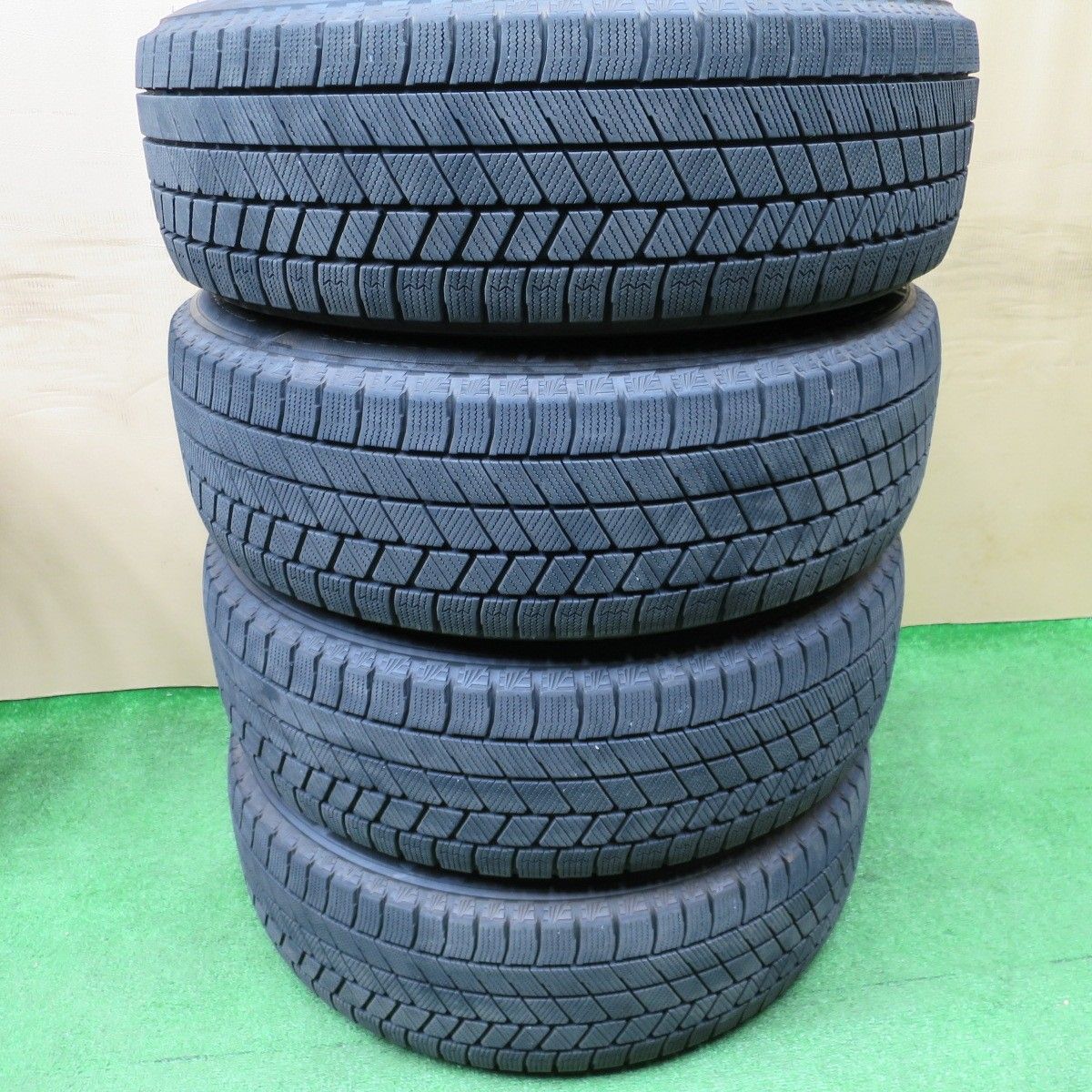 バリ溝！22年！キレイ！9.5分☆スタッドレス 195/60R16 ブリヂストン