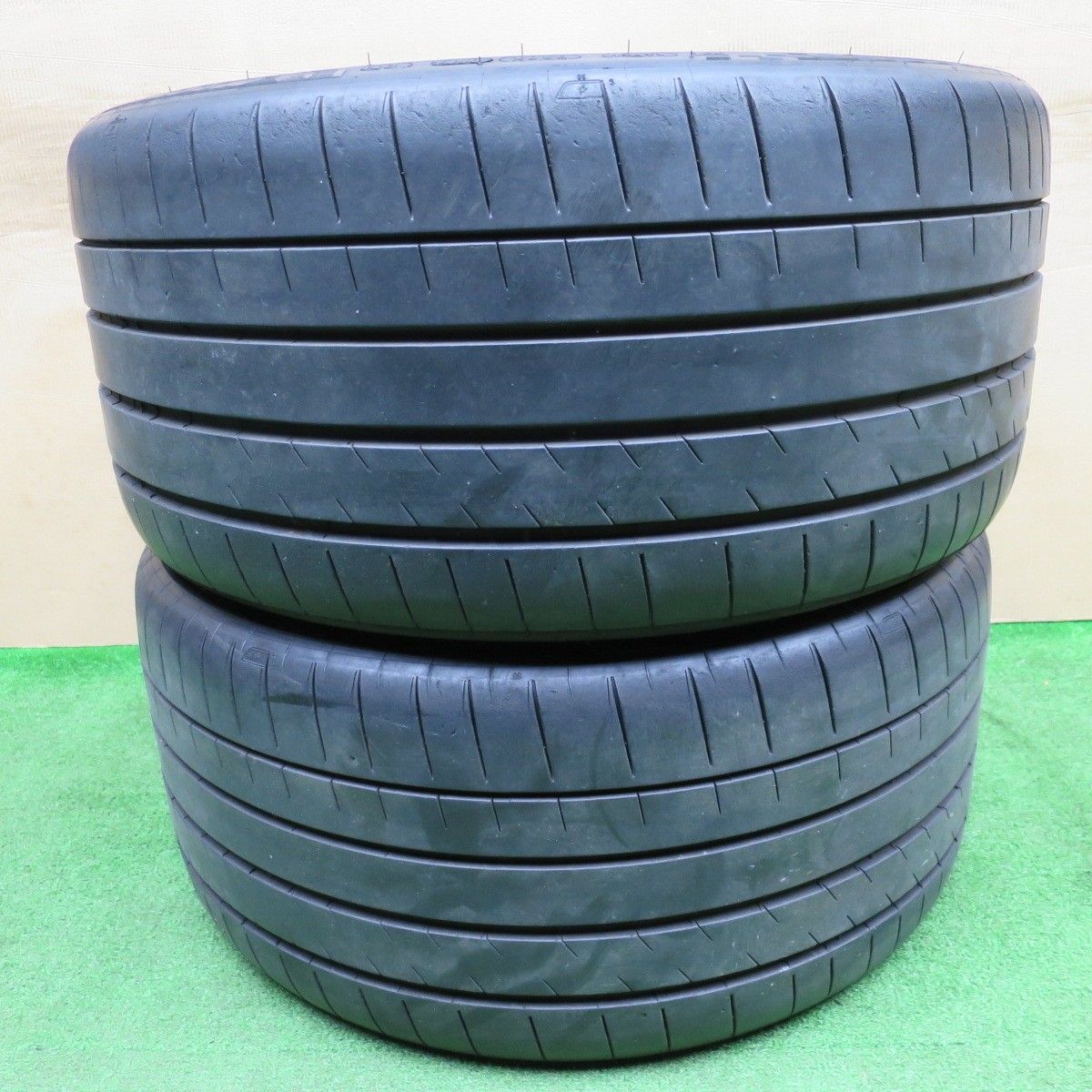 バリ溝！24年！8.5分！2本265/30R19 ミシュラン パイロット スポーツ4 S タイヤ 19インチ シビック タイプR 等6012403NKノタ