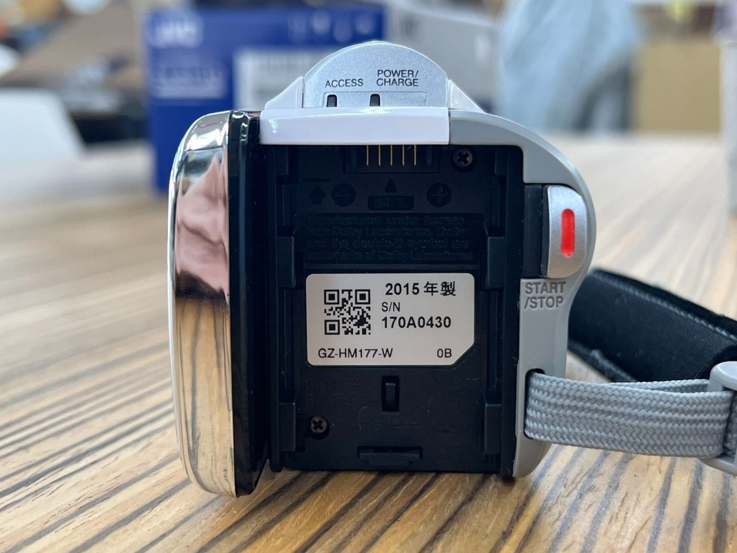 JVC Victor ビデオカメラ Everio GZ-HM177-W ホワイト 不具合あり