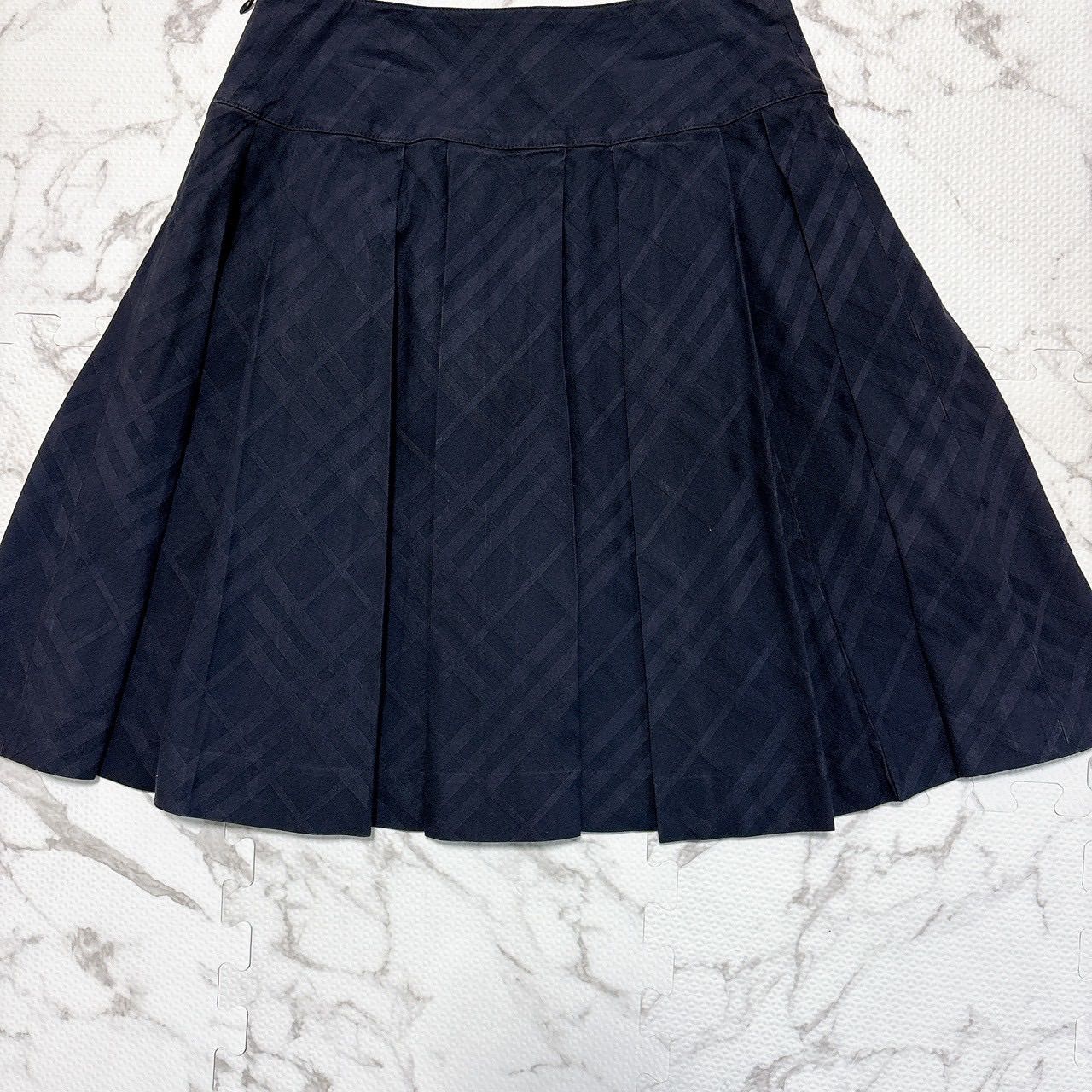 BURBERRY BLUE LABEL 38 チェック柄フレアスカート ネイビー 三陽商会