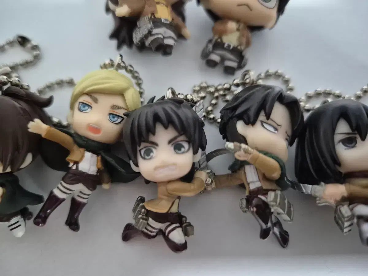 進撃の巨人 SWING キーホルダー フィギュア まとめ - メルカリ