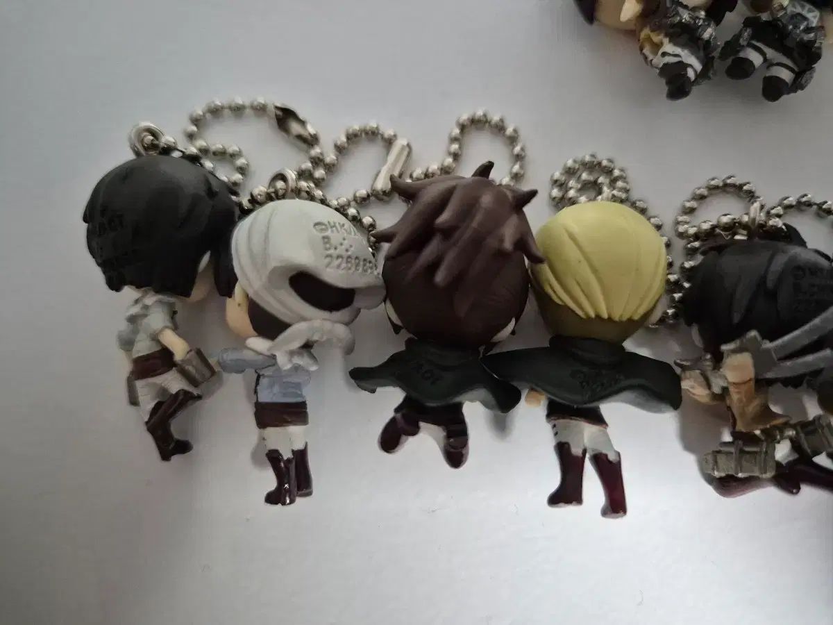 進撃の巨人 SWING キーホルダー フィギュア まとめ - メルカリ