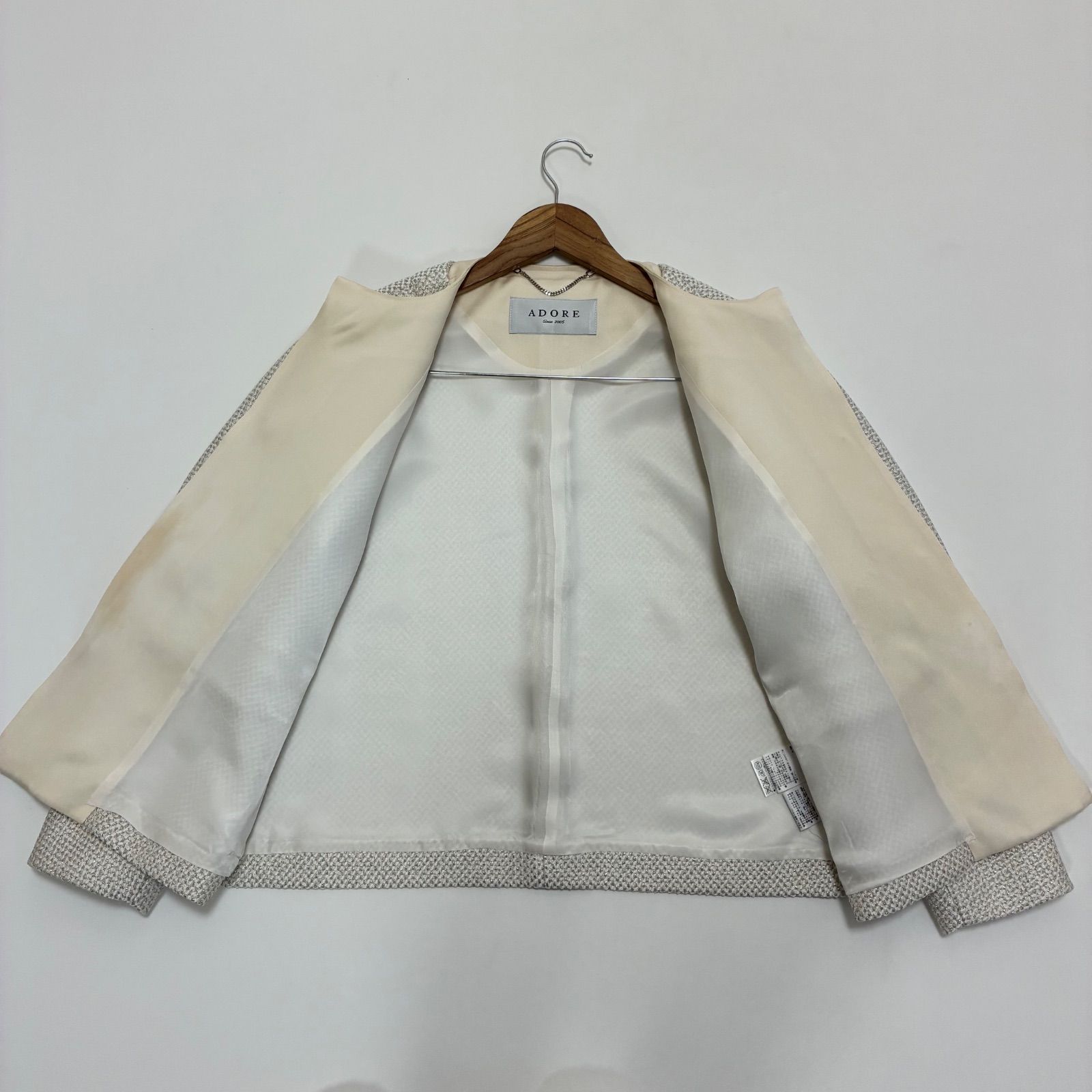 ADORE アドーア☆ツイード ノーカラージャケット - メルカリ