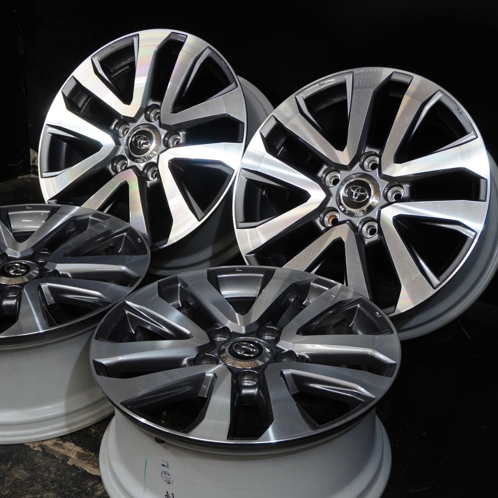 トヨタ 200系 ランドクルーザー ZX 後期 純正 20インチ 4本 6.5J +58