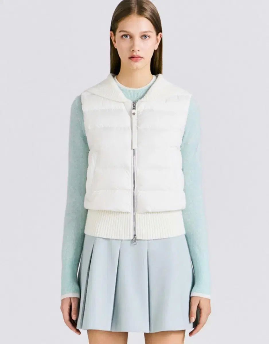 G FORE(ジーフォア) レディース ダウン ベスト - メルカリ