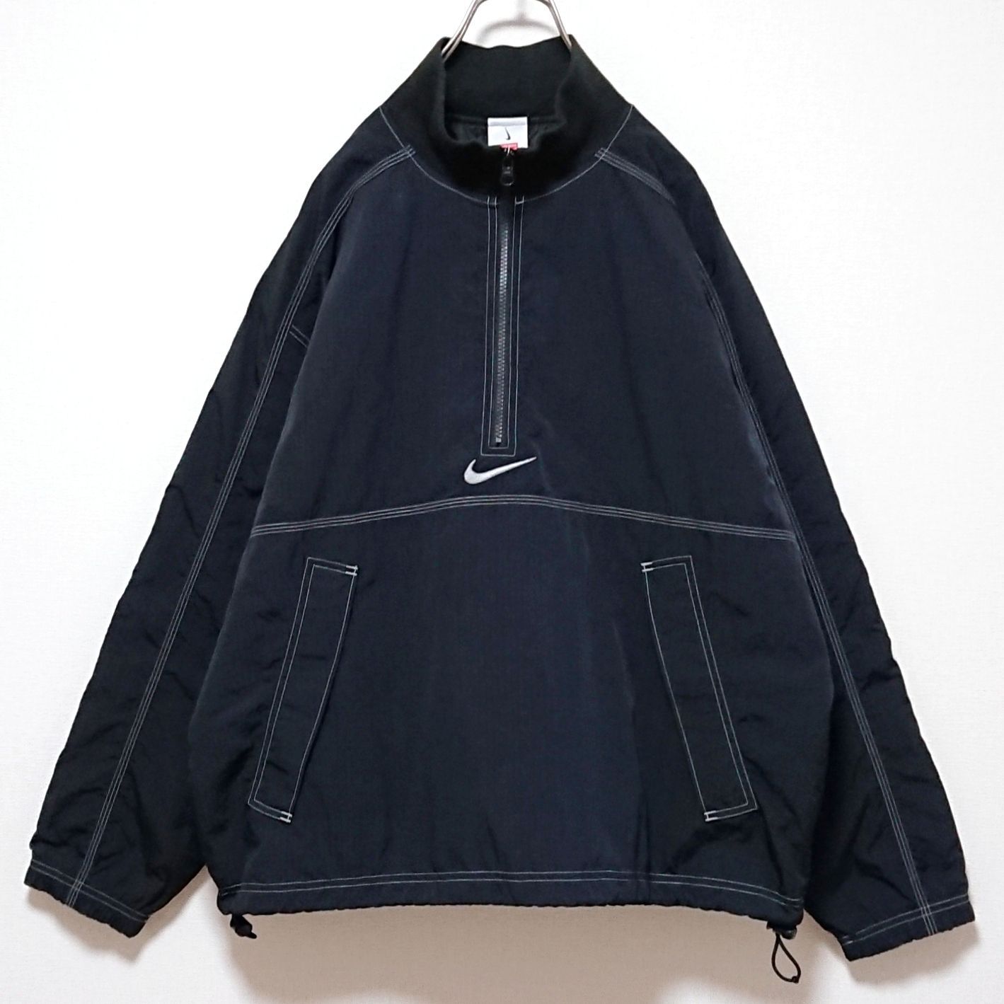 シュプリーム ナイキ スウッシュ刺繍ロゴ 中綿 ハーフジップ ナイロン