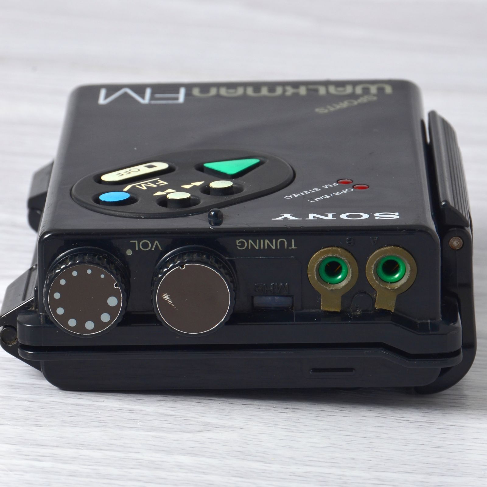 SONY WALKMAN WM-F5 スポーツウォークマン ブラック 整備済 TY283