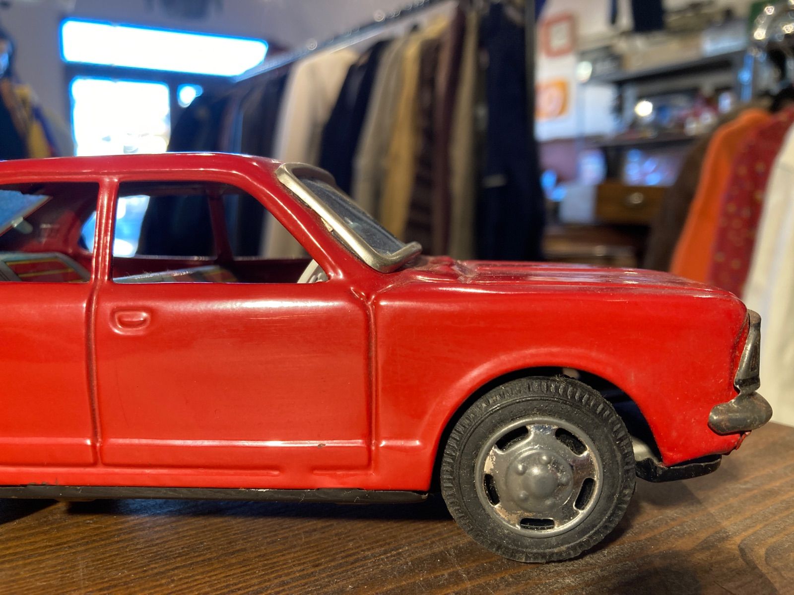 MP088) 三友 トヨタ カローラ 1400 HI DELUXE ブリキ 玩具 動作未確認