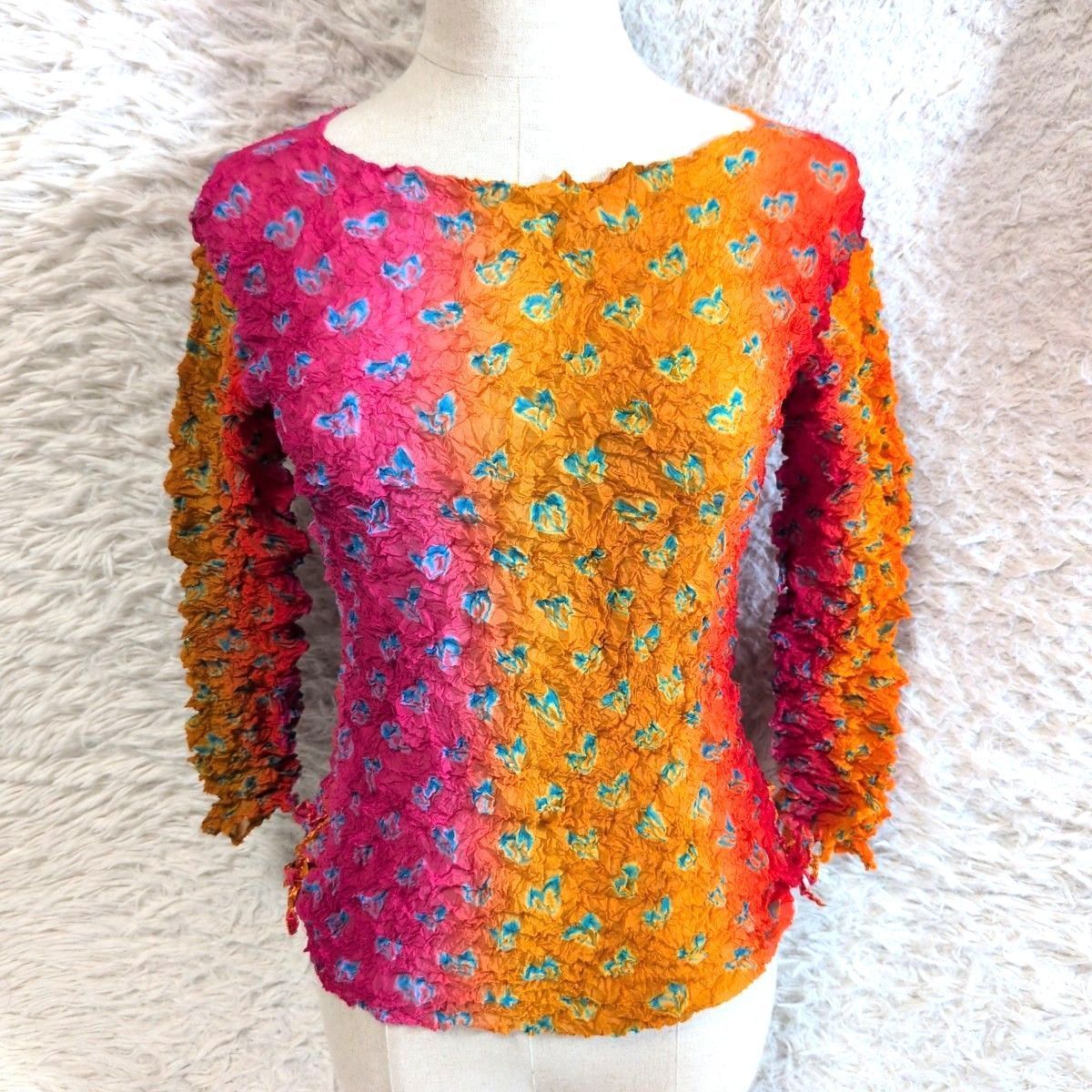 美品✨ISEEY MIYAKE FETE 絞り加工トップス ハート柄 総柄 プル