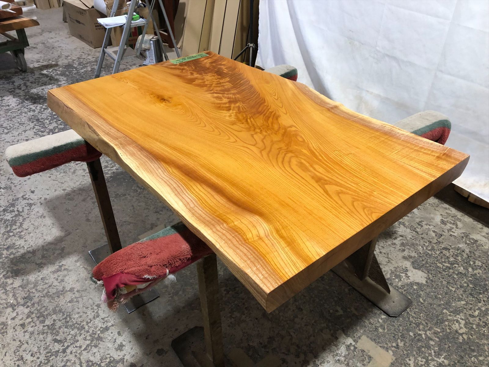 ケヤキ9370 欅 一枚板無垢 乾燥材 1170x690-720-690x60mm ローテーブル