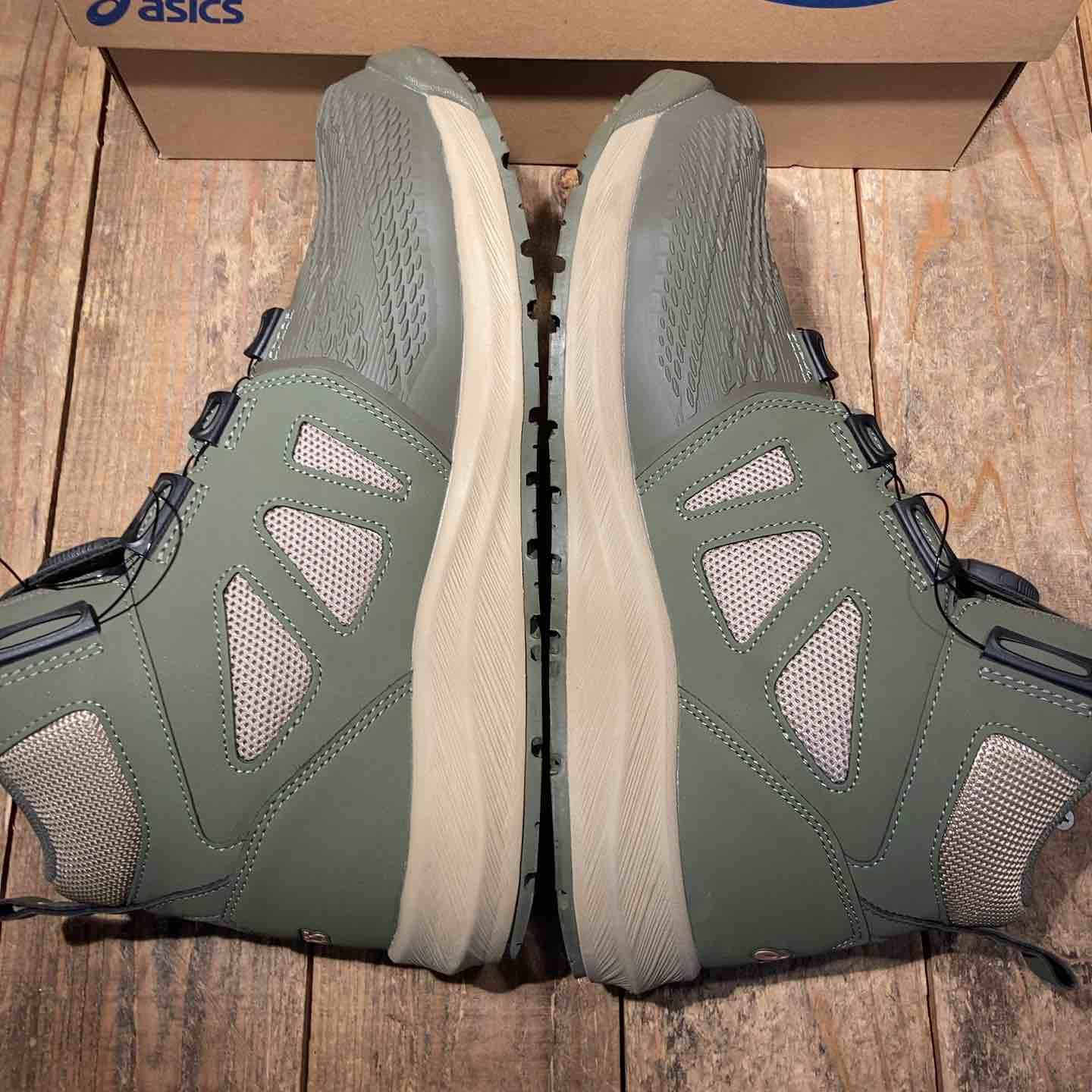 中古極美品】◇[アシックス] 安全靴 ウィンジョブ CP122 BOA マントル