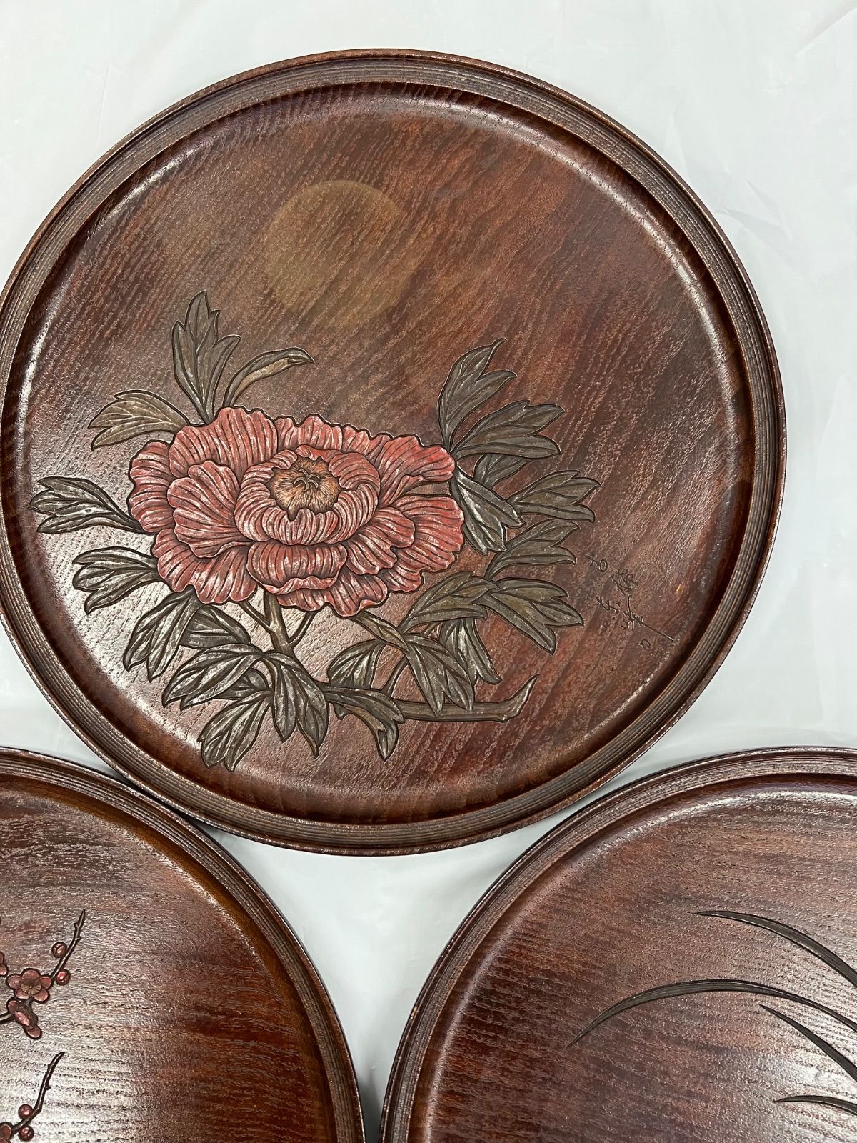 烏城彫 在銘 角盆 5枚セット 烏城彫 丸盆 5点セット 木製 - メルカリ