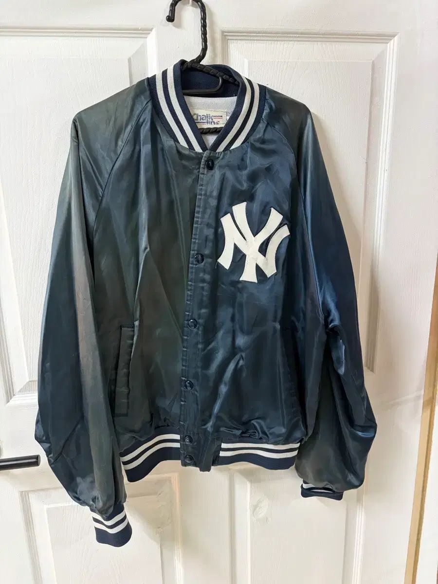 90s ニューヨーク・ヤンキース ナイロン スタジャン - メルカリ