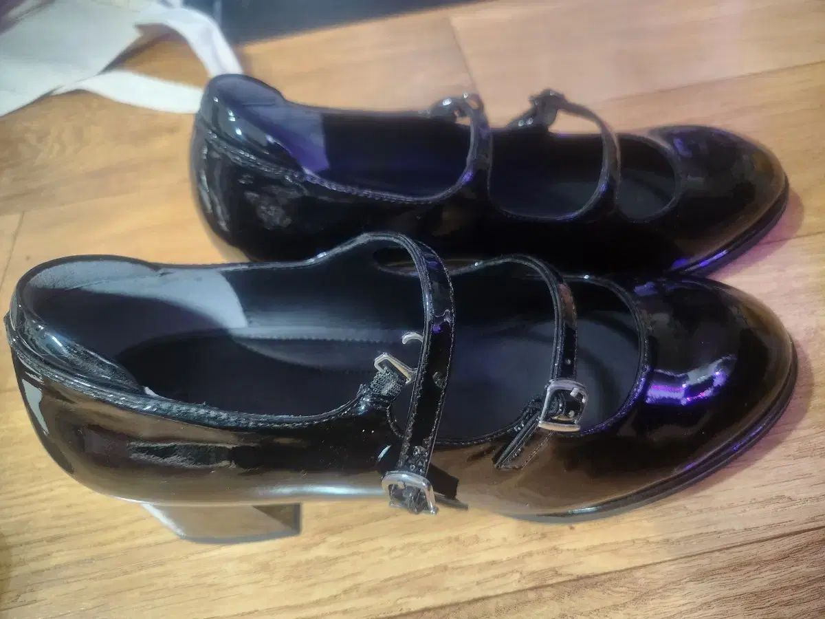 G studio ブラック エナメル メリージェーン 255 - メルカリ