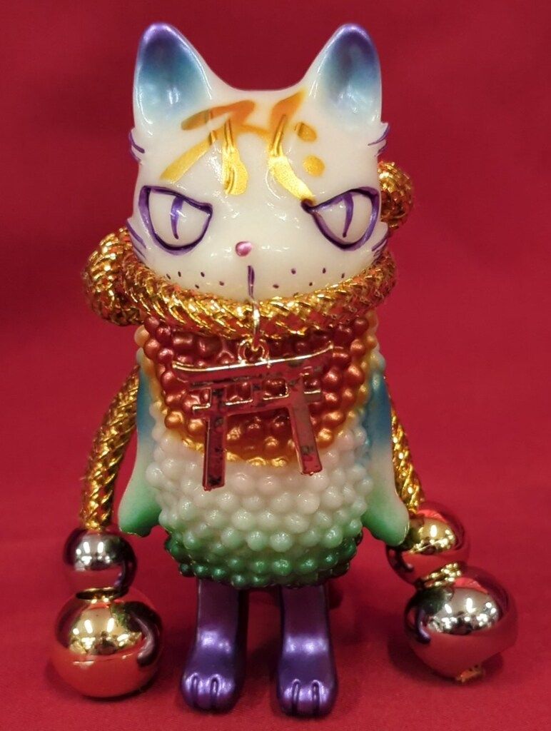 えびねこ よろず雑貨えびねこ屋ソフビ 蓄光成型 足紫 マフラー金