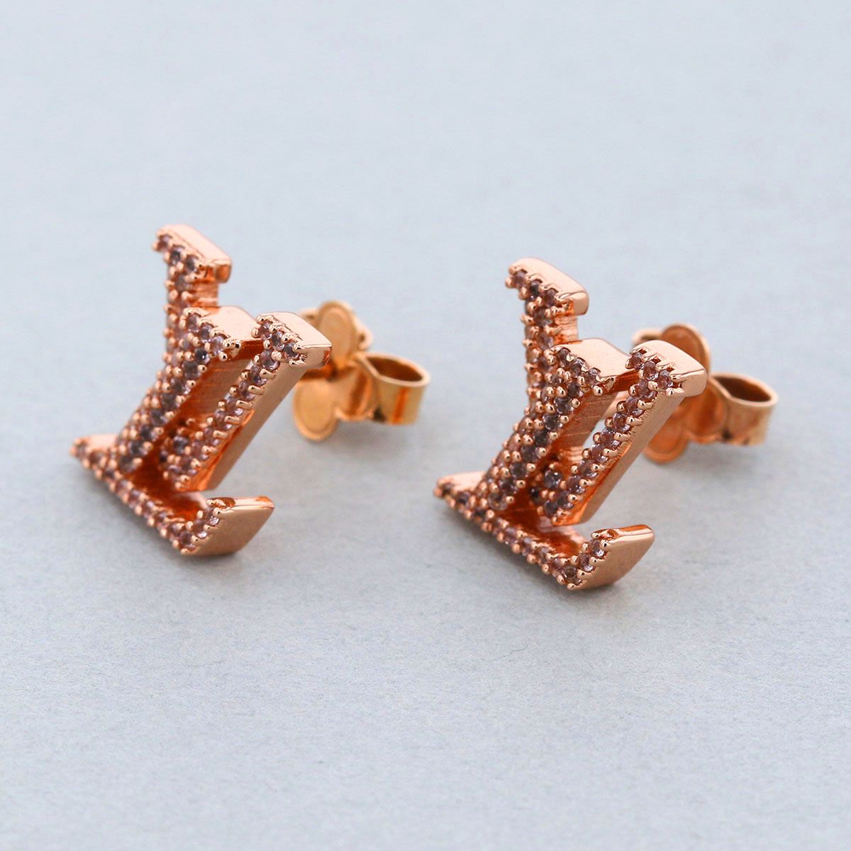 【^._.^ 】Louis Vuitton ピアス LOUIS VUITTON ルイ・ヴィトン ピアス LV アイコニック ピアス M00986