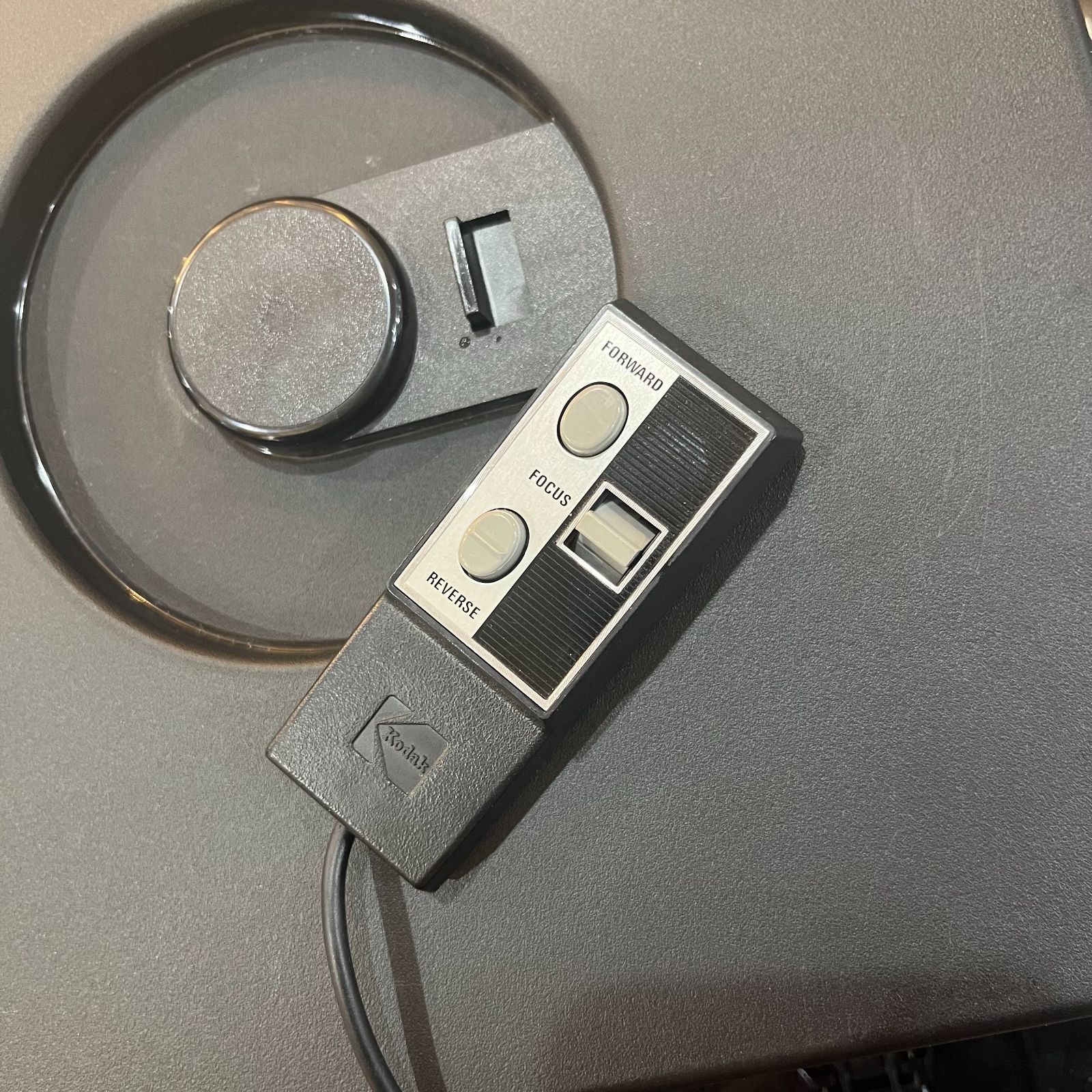 Kodak Carousel 5600 スライドプロジェクター 通電確認済 ジャンク○Kodak/コダック○カローセルスライドプロジェクター 5600