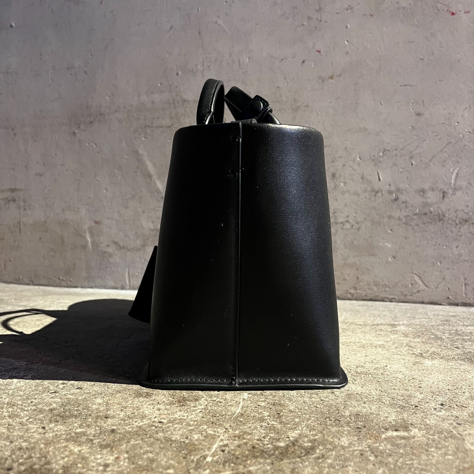 TODAYFUL】Useful Leather Bag(M) ブラック