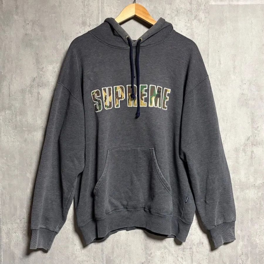 Supreme(シュプリーム)激レア カモフラージュロゴ フーデッド