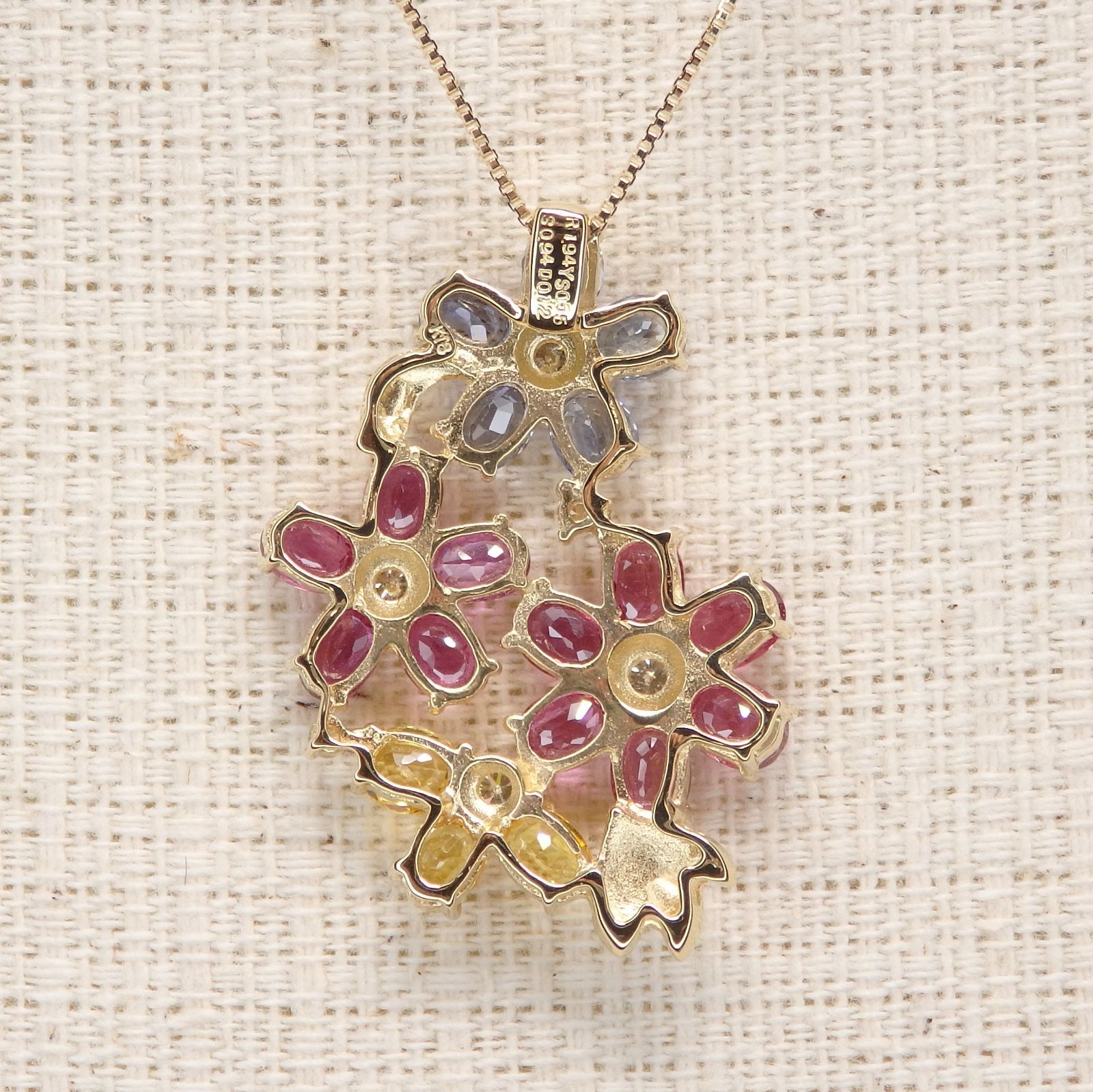 マルチカラー ペンダントTOP Z0132 ゴールドK18 カラフル 花束 花畑