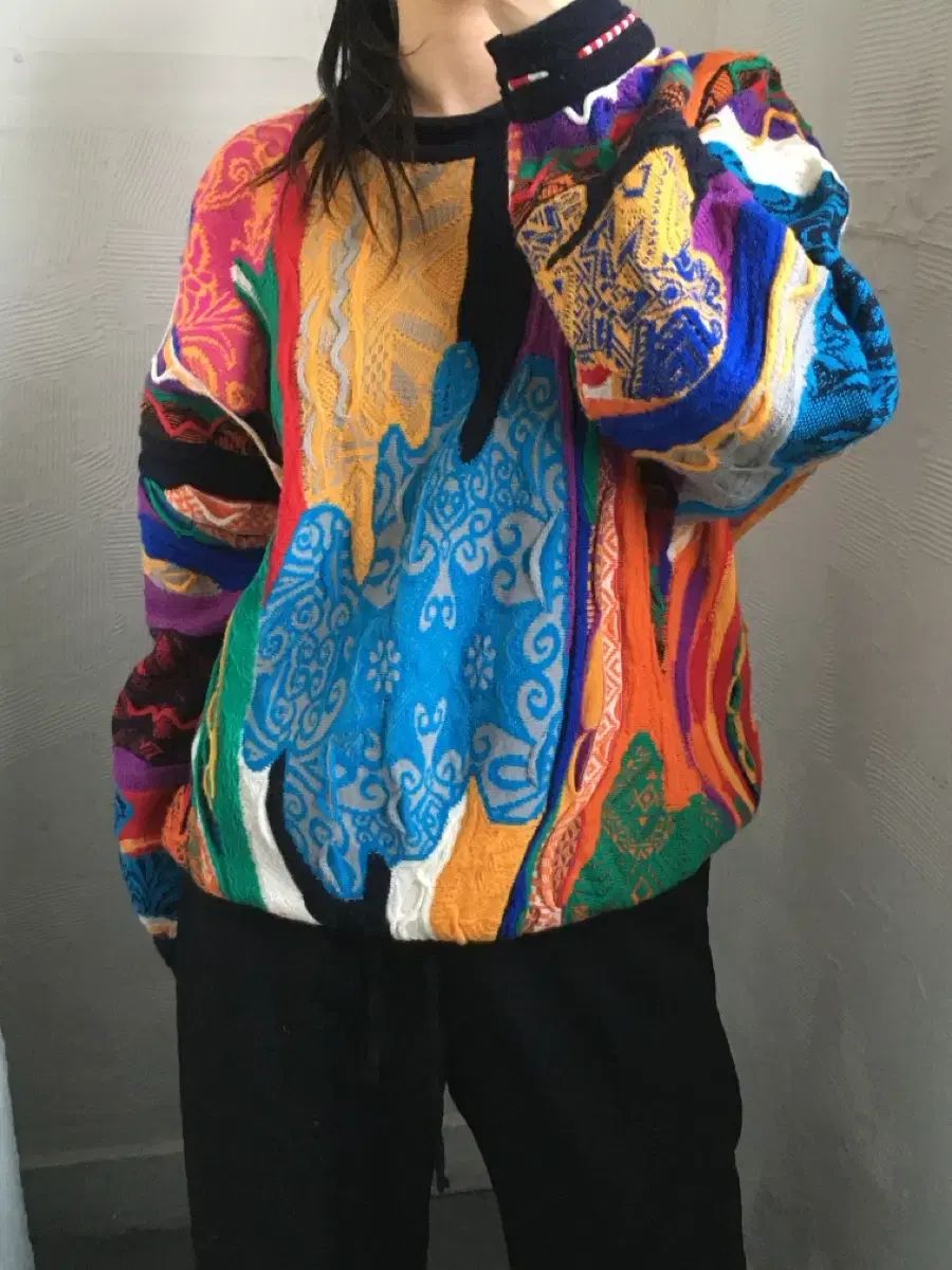 Coogi(クージー) マルチCOLOR ケーブル ニット - メルカリ