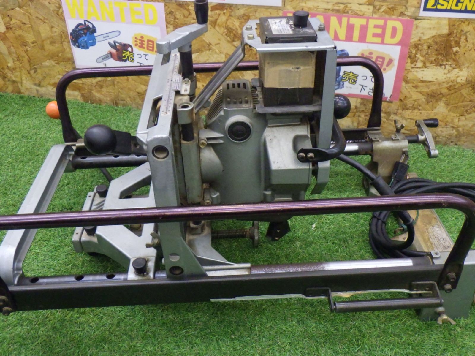 日立 仕口ルーター M16YA 大工道具 日曜大工 穴あけ 中古品 260201