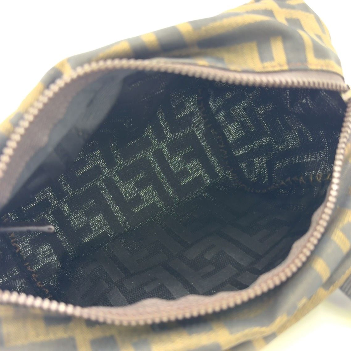 FENDI ズッカ柄 キャンバス ポーチ キャンバス×ナイロン ブラウン