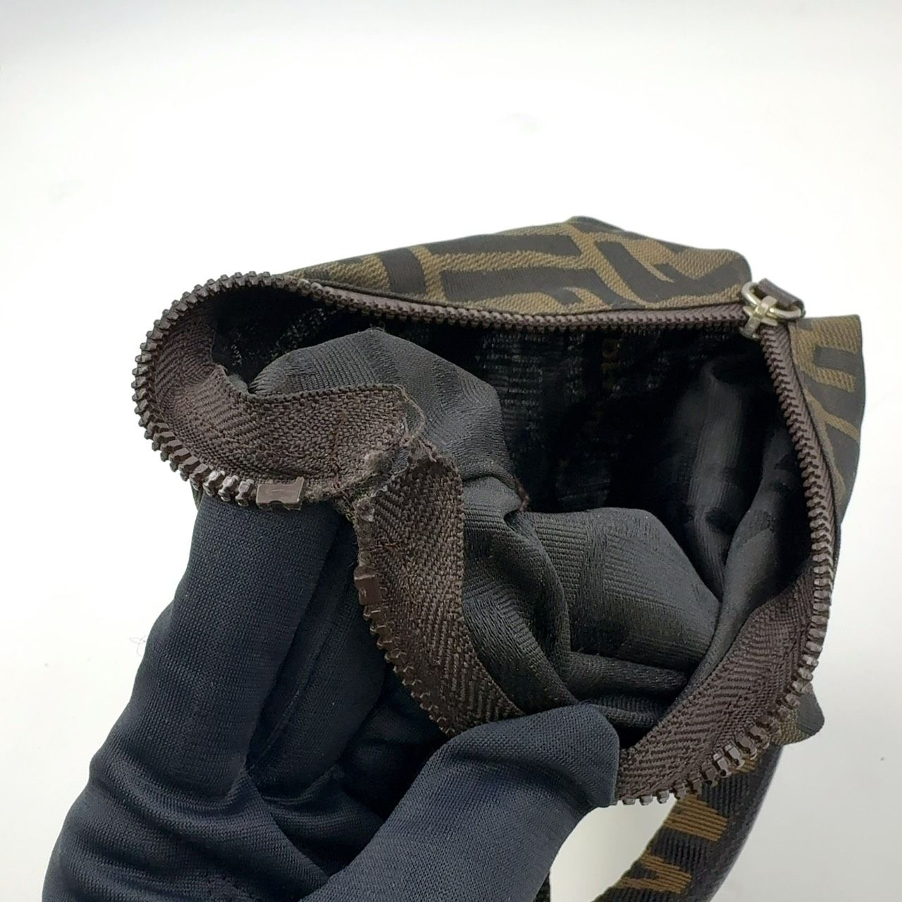 FENDI ズッカ柄 キャンバス ポーチ キャンバス×ナイロン ブラウン