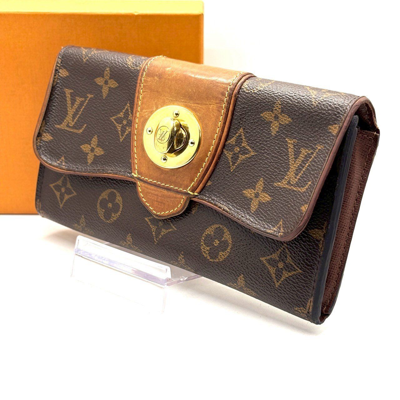 時間を纏う金具財布】 Louis Vuitton 長財布 ポルトフォイユ ボエシ