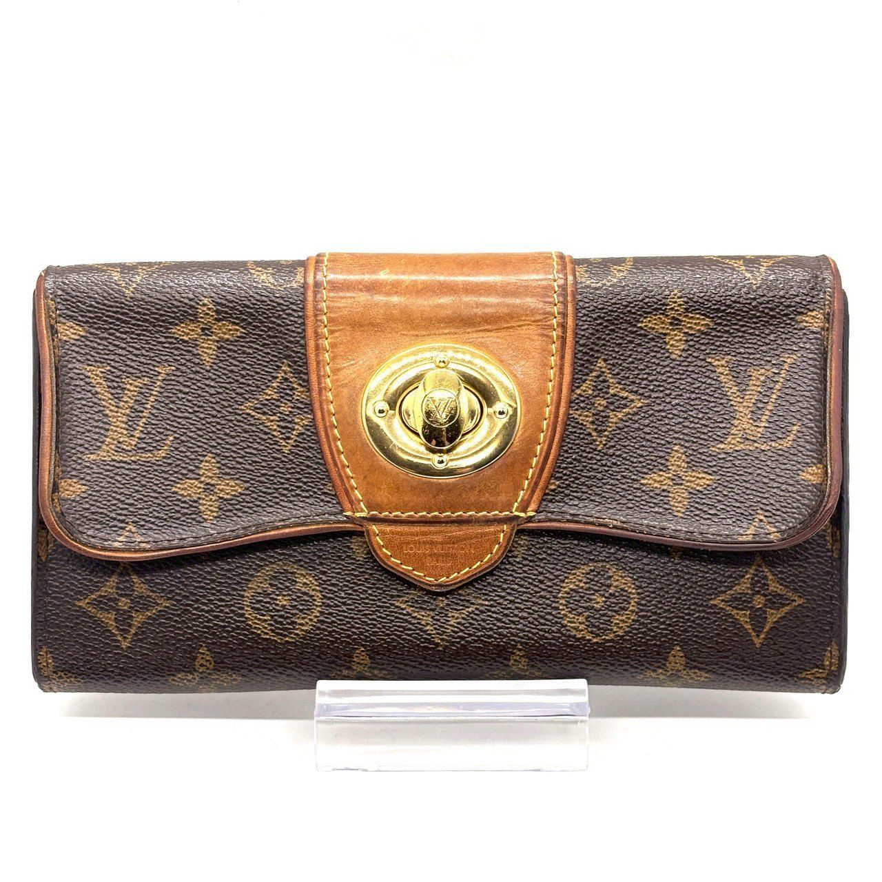 時間を纏う金具財布】 Louis Vuitton 長財布 ポルトフォイユ ボエシ