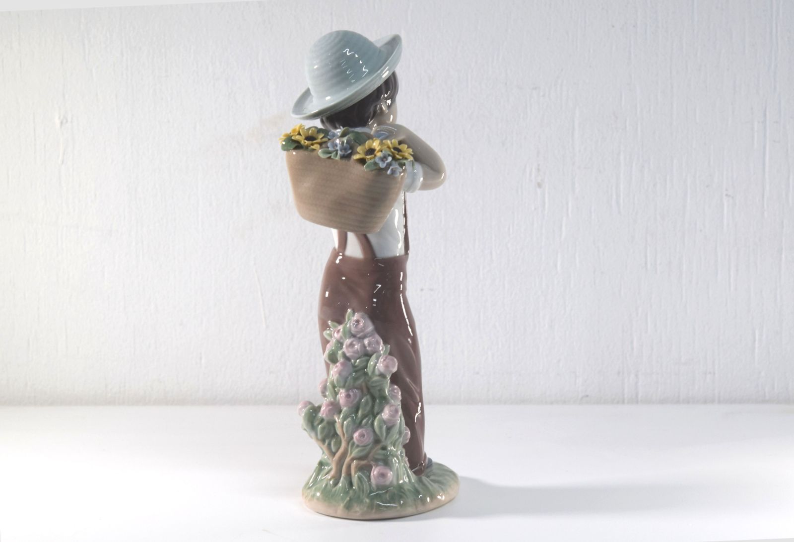 LLADRO リヤドロ フィギュリン 「花かごの少年」 創業604周年記念作品