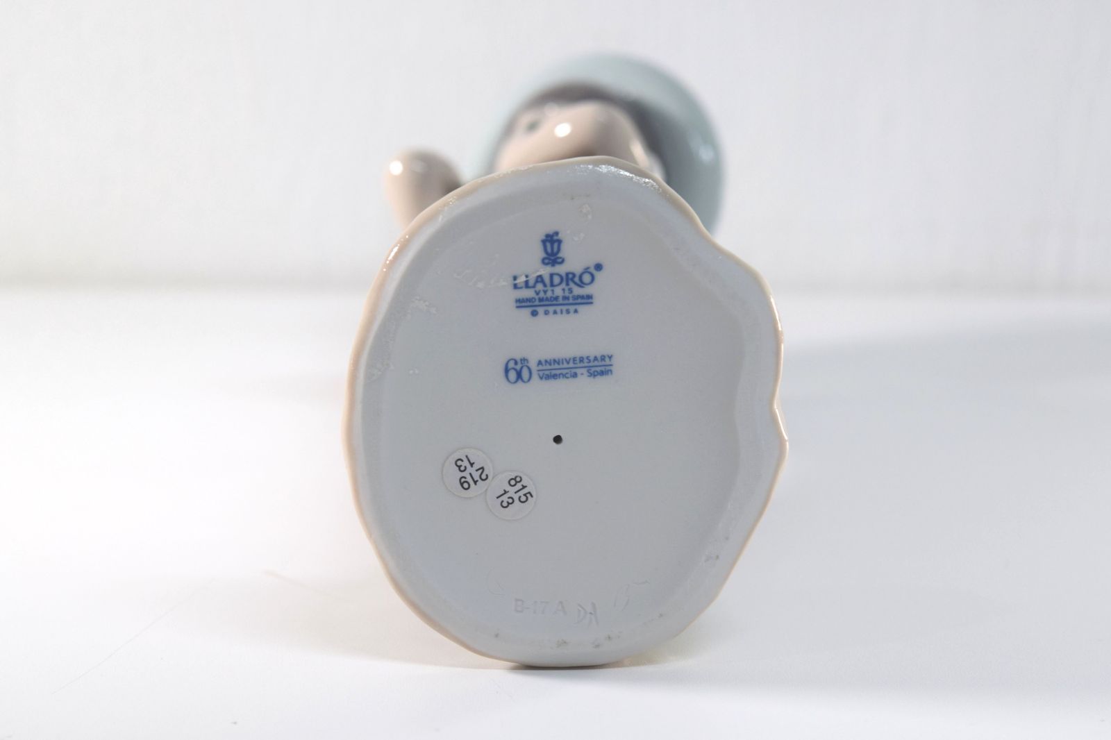 LLADRO リヤドロ フィギュリン 「花かごの少年」 創業604周年記念作品