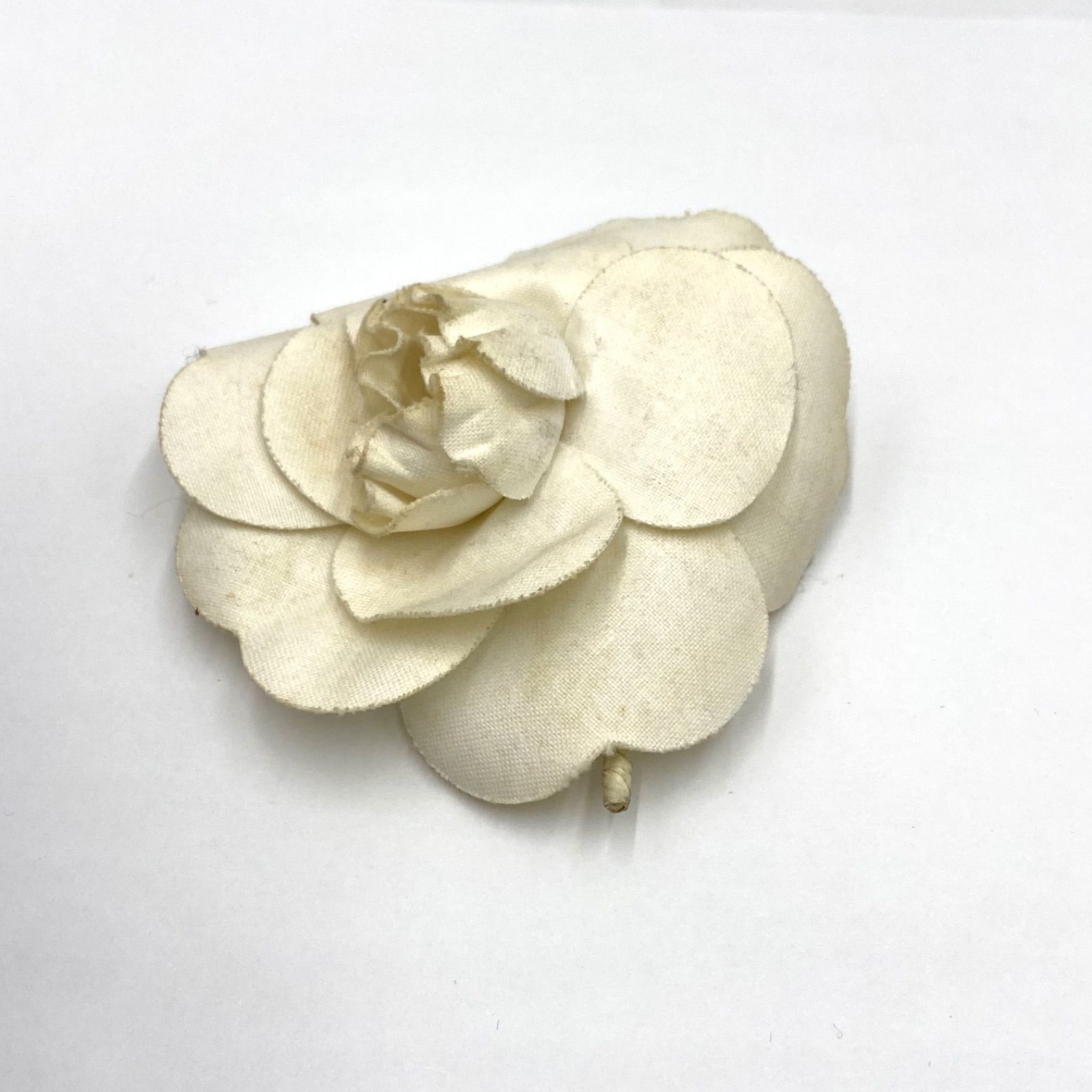 CHANEL シャネル カメリア ブローチ コサージュ バッチ ホワイト 白