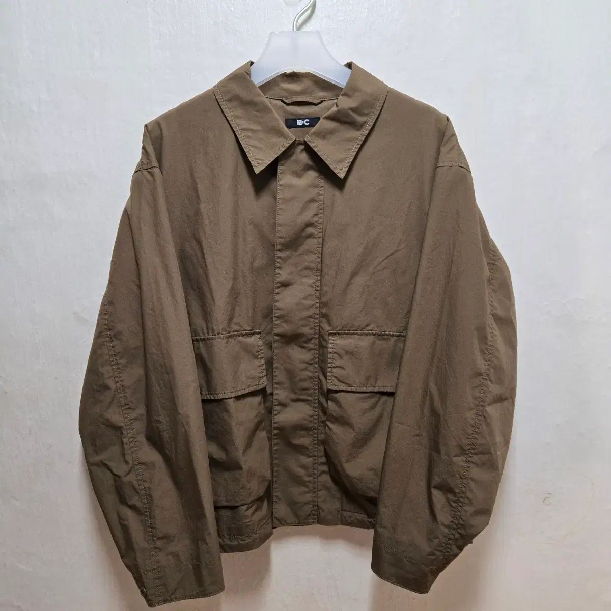 UNIQLO U コットン ショートブルゾン ブラウン | ユニクロ公式 UNIQLO 